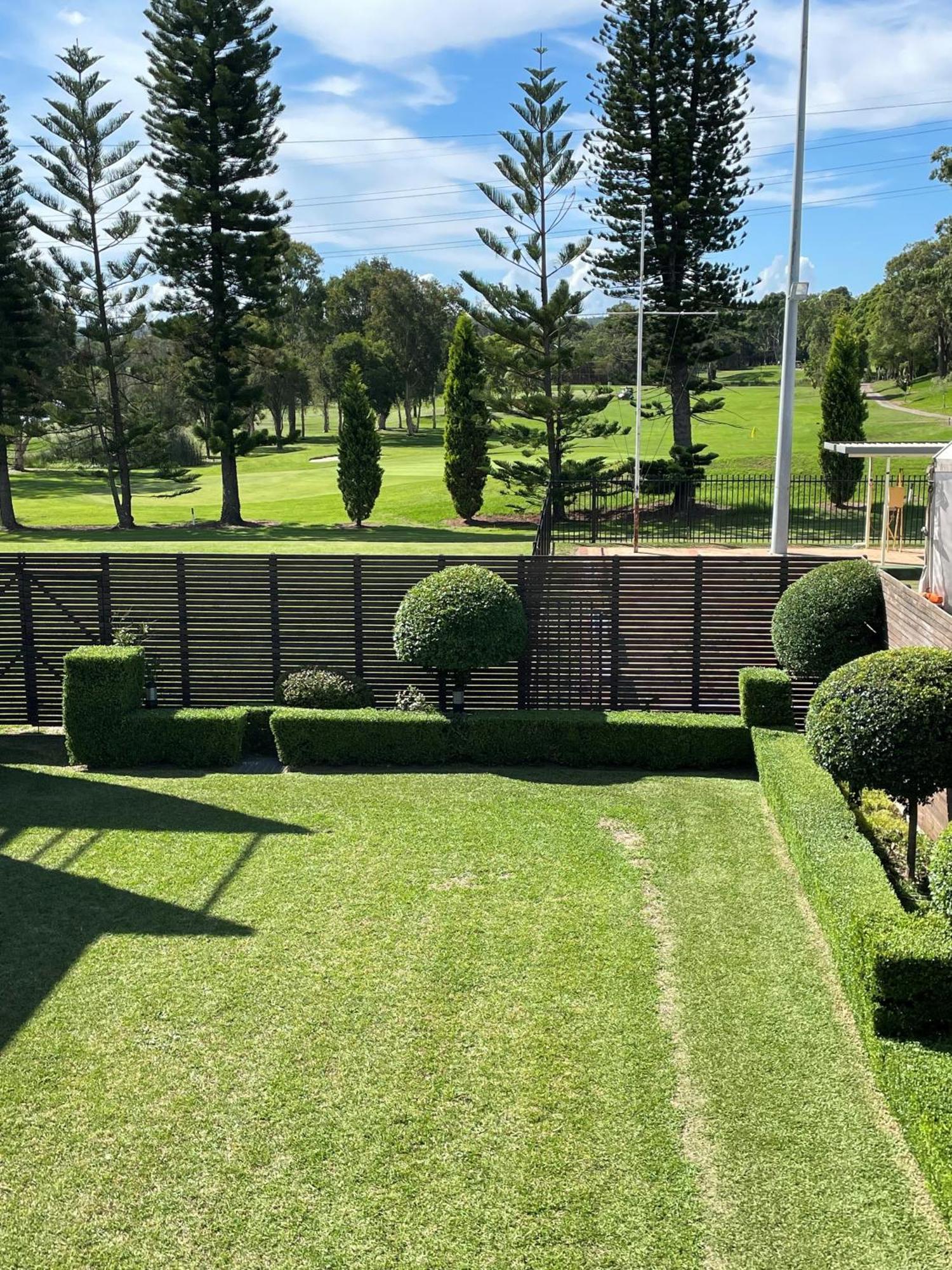 Macquarie 4 Star Motel Warners Bay Exterior photo